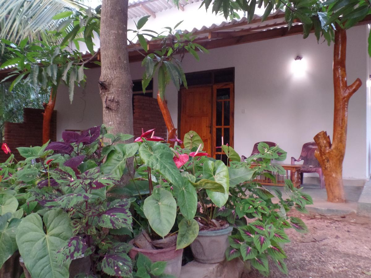 Amaya River Side Homestay Sigiriya Dış mekan fotoğraf