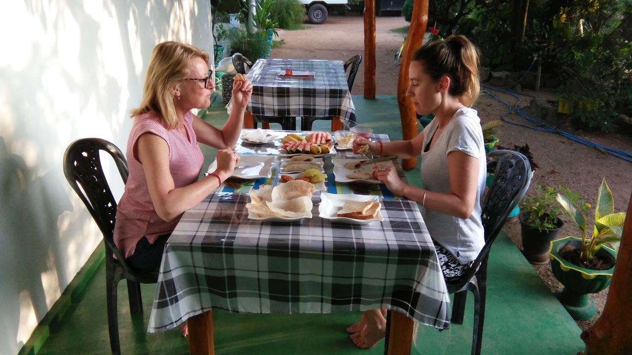 Amaya River Side Homestay Sigiriya Dış mekan fotoğraf
