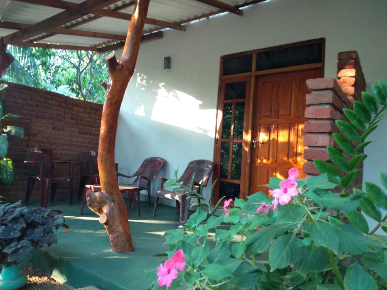 Amaya River Side Homestay Sigiriya Dış mekan fotoğraf